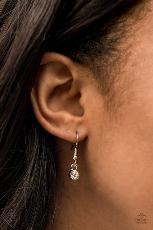 Sparkly Ever After- white Necklace