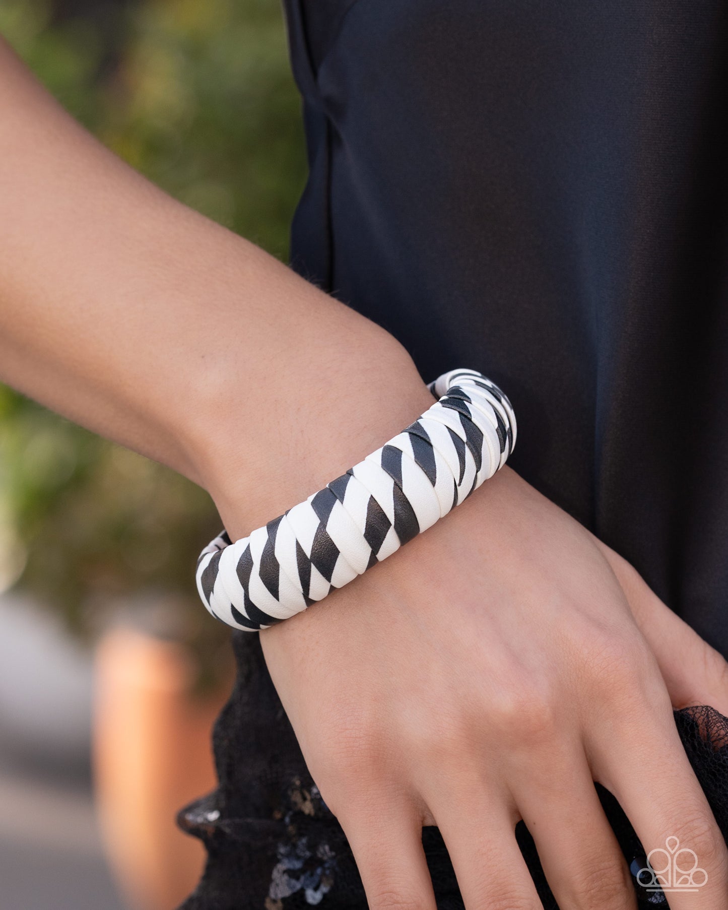 Printed Pattern-Black