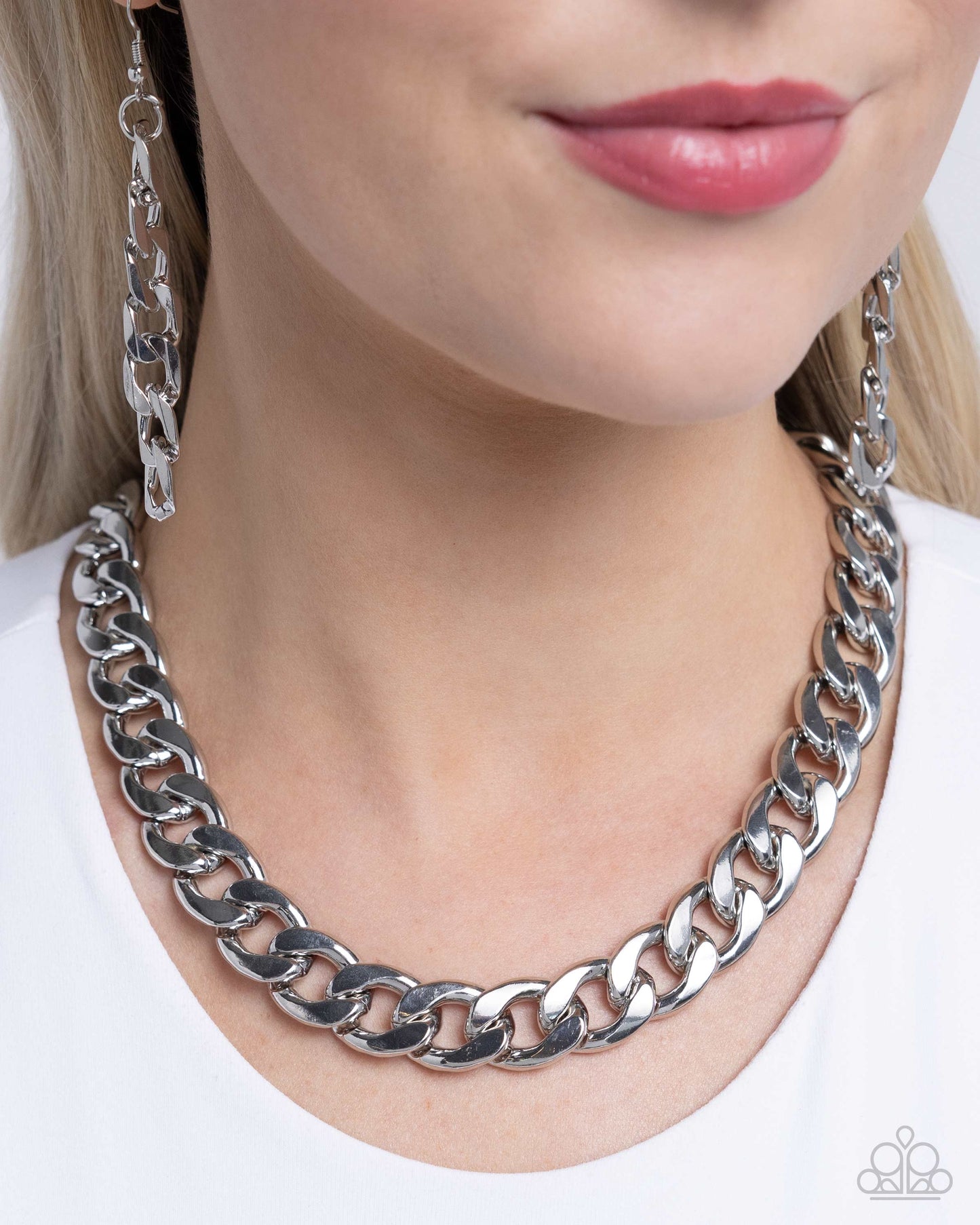 Action CURB-Silver